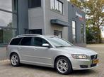 Volvo V50 Summum 1.8 Flexifuel 2008 zilver, Auto's, Voorwielaandrijving, 125 pk, 4 cilinders, Lichtsensor