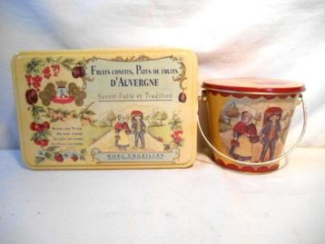Twee mooie blikken van Maison Cruzilles Auvergne Frankrijk beschikbaar voor biedingen