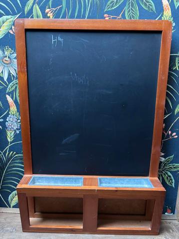 Vintage Schoolbord met Houten Frame beschikbaar voor biedingen