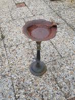 Vogel drink of voederplaats van ijzer brocante, Ophalen, Gebruikt