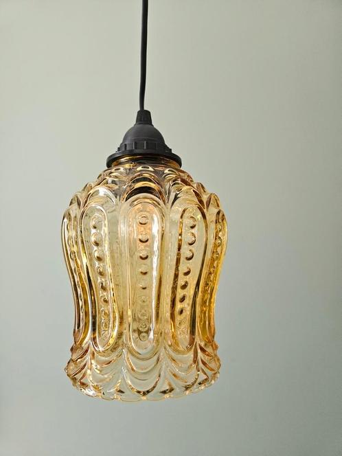 Vintage geel glas hanglamp, Huis en Inrichting, Lampen | Hanglampen, Gebruikt, Minder dan 50 cm, Glas, Ophalen of Verzenden