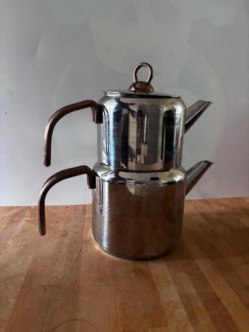 Traditionele dubbele theepot (Turkse stijl), Huis en Inrichting, Keuken | Potten en Pannen, Zo goed als nieuw, Overige typen, Rvs