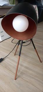 Tripod Lamp, Ophalen, Zo goed als nieuw, Metaal, Modern