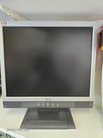 Te koop aangeboden: 2 monitoren 17 " vga., Ophalen, Gebruikt, Kantelbaar, OVERIGE MERKEN