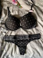 Victoria’s Secret Bombshell push-up-bh + bijpassende string, Kleding | Dames, Ondergoed en Lingerie, Ophalen of Verzenden, BH