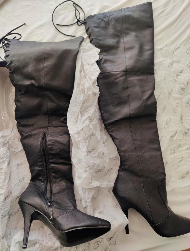 Pleaser leren overknee laarzen – ZGAN, maat 40, Kleding | Dames, Schoenen, Zo goed als nieuw, Hoge laarzen, Zwart, Ophalen of Verzenden