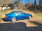 bmw e36 linker voorscherm gezocht avusbleu, Auto-onderdelen, Carrosserie en Plaatwerk, Ophalen of Verzenden, Voor, BMW, Spatbord