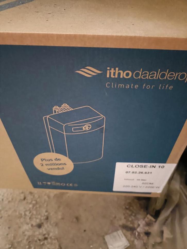 Itho Daalderop Close-in 10 Boiler - Nieuw in doos!, Doe-het-zelf en Verbouw, Geisers en Boilers, Nieuw, Boiler, Aardgas, Minder dan 20 liter