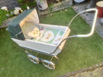 Vintage Delft Poppenwagen - Charmant! beschikbaar voor biedingen