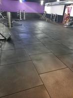 rubberen matten sportschool, crossfit, 1x1 meter, 15 of 20mm, Ophalen of Verzenden, Zo goed als nieuw, Benen, Fitnessmat