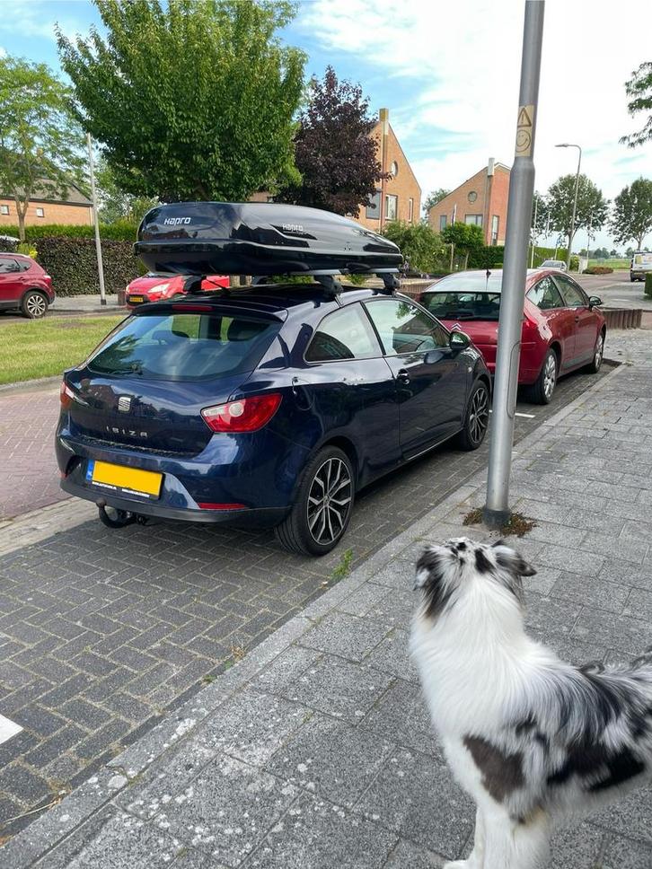 TE HUUR: Hapro Traxer Brilliant Black dakkoffer – 530L, Auto diversen, Dakkoffers, Zo goed als nieuw, Ophalen