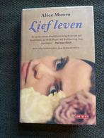 Lief Leven - Alice Munro, Ophalen of Verzenden, Zo goed als nieuw, Nederland