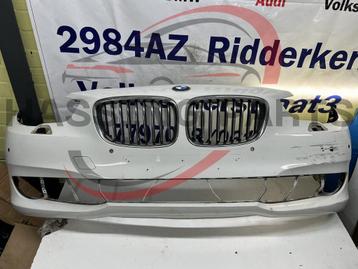 BMW 5-Serie F10 Voorbumper beschikbaar voor biedingen