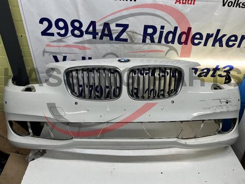 BMW 5-Serie F10 Voorbumper, Auto-onderdelen, Carrosserie en Plaatwerk, Bumper, BMW, Voor, Gebruikt, Ophalen of Verzenden