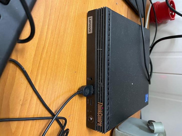 Lenovo Thinkcentre M70q, Computers en Software, Desktop Pc's, Zo goed als nieuw, Minder dan 2 Ghz, SSD, 16 GB, Ophalen of Verzenden