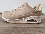 Skechers sneakers beige, Ophalen of Verzenden, Zo goed als nieuw, Beige, Sneakers of Gympen
