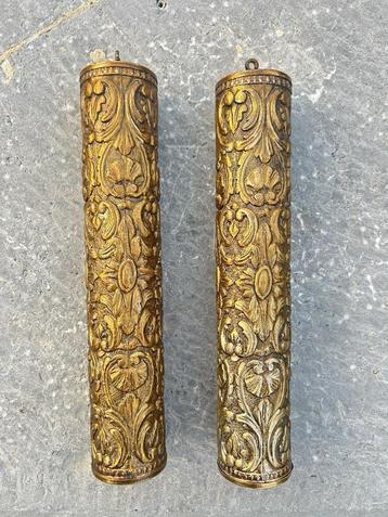 Antieke klok hang-gewichten beschikbaar voor biedingen