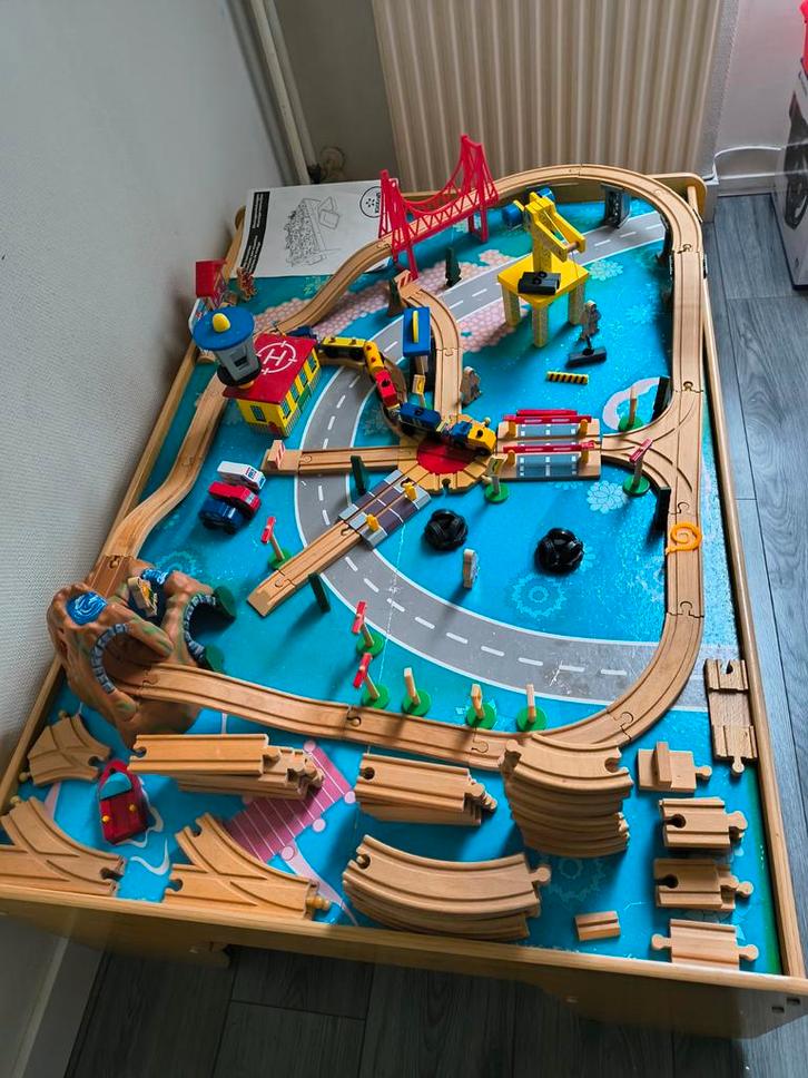 Kidkraft Houten Speeltafel, Kinderen en Baby's, Speelgoed | Overig, Gebruikt, Jongen of Meisje, Ophalen