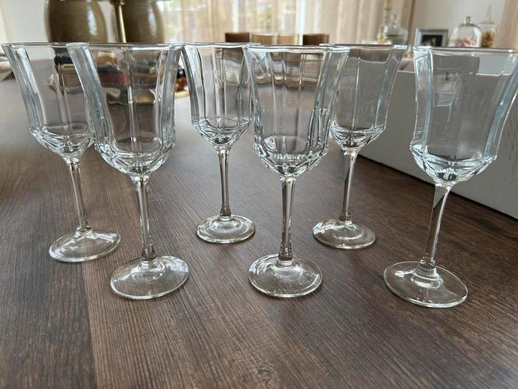 6 Luminarc Octime wijnglazen achthoekige vorm, Antiek en Kunst, Antiek | Glas en Kristal, Ophalen of Verzenden
