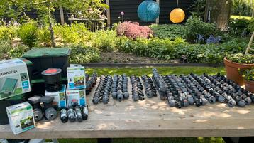 Complete partij Gardena koppelingen, sproeiers,verdeeldozen  beschikbaar voor biedingen
