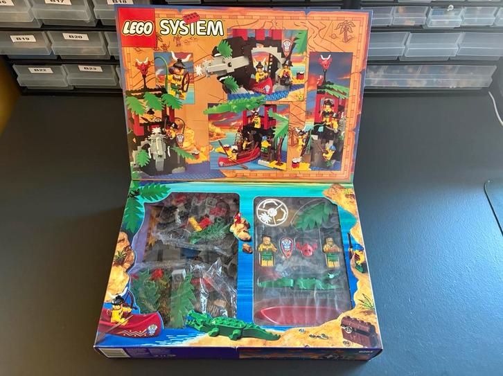 Lego piraten islanders set 6264 nieuw in sealed doos, Kinderen en Baby's, Speelgoed | Duplo en Lego, Zo goed als nieuw, Ophalen of Verzenden