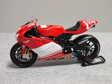 Minichamps: Ducati Desmosedici GP3 - Loris Capirossi  beschikbaar voor biedingen