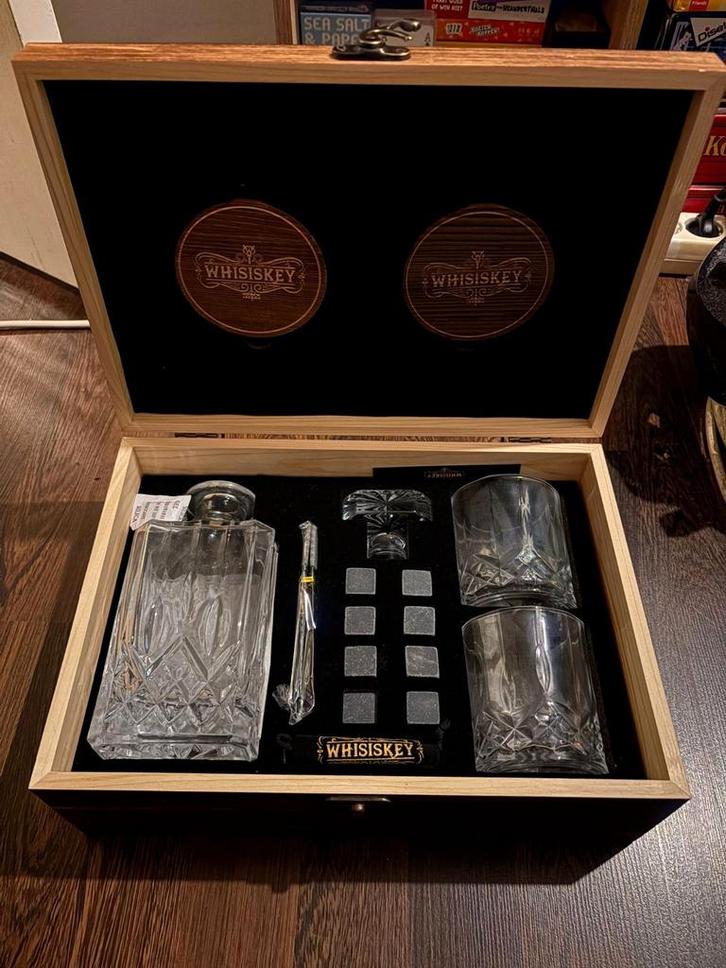 Whisiskey - Whisky set met karaf, Hobby en Vrije tijd, Overige Hobby en Vrije tijd, Nieuw, Ophalen of Verzenden