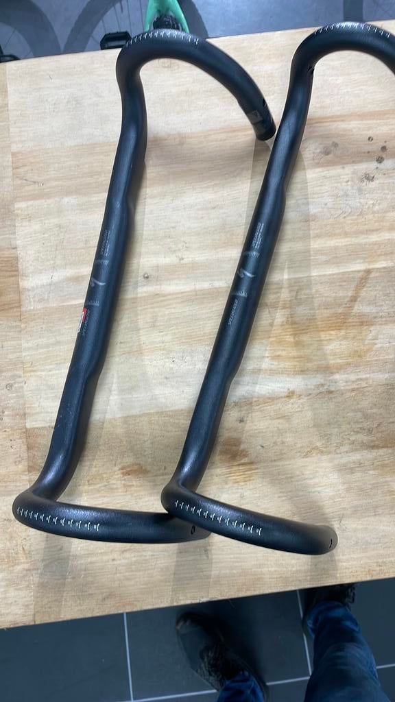 Specialized shallow bend race stuur 42 of 44 cm NIEUW, Fietsen en Brommers, Fietsonderdelen, Ophalen of Verzenden, Nieuw, Stuur