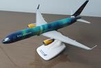 icelandair boeing 757-200, Hobby en Vrije tijd, Modelbouw | Vliegtuigen en Helikopters, Overige merken, Verzenden, Vliegtuig, Gebruikt