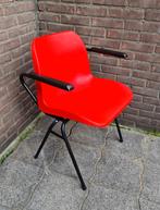 Vepa design kuipstoel rood vintage met armleuningen mooi, Antiek en Kunst, Ophalen