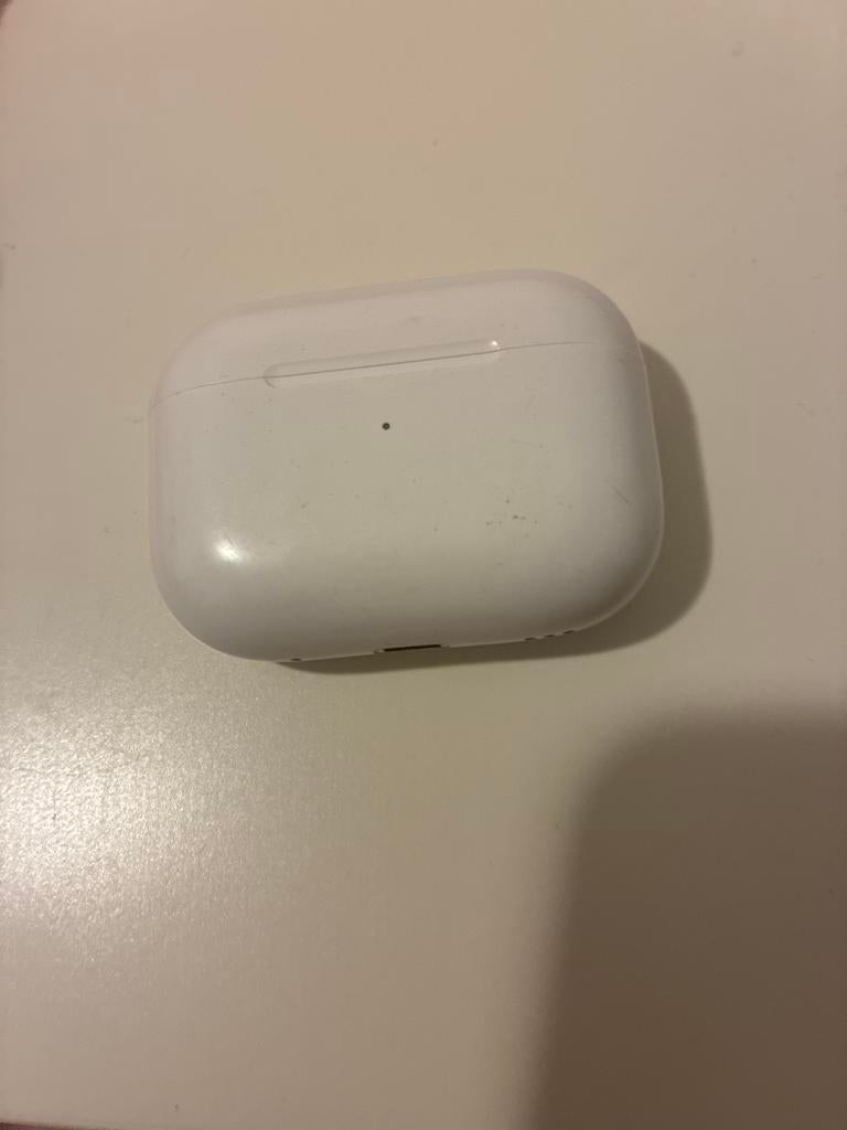 Airpods, Ophalen of Verzenden, Zo goed als nieuw, Overige merken, Draadloos
