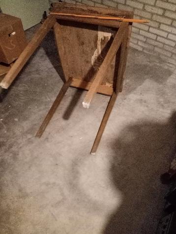 Eiken tafel 60 x 80 x 77,5  (onderstel) beschikbaar voor biedingen
