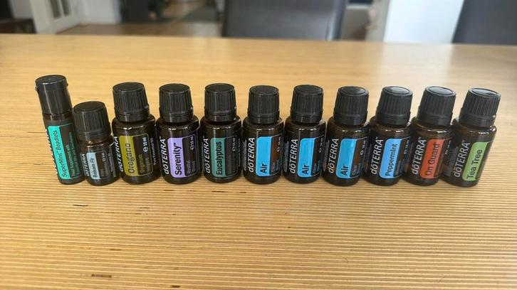 Nieuwe oliën Doterra exp 28/29/30, Sport en Fitness, Gezondheidsproducten en Wellness, Nieuw, Aroma, Ophalen of Verzenden