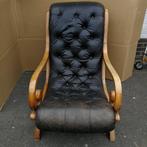 Engels vintage Chesterfield style lig zetel, Leder fauteuil,, Antiek en Kunst, Ophalen