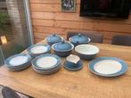 6-delig eetservies met bijpassende schalen, Huis en Inrichting, Keuken | Servies, Ophalen, Overige stijlen, Schaal of Schalen