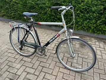 Giant Escaper (XL) Heren sportfiets beschikbaar voor biedingen