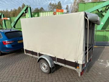 Aanhangwagen enkelas met huif - Goede staat! beschikbaar voor biedingen