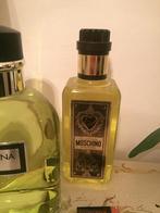 Gigant glazen gevulde factise Moschino homme, Verzamelen, Parfumverzamelingen, Ophalen of Verzenden, Parfumfles, Gevuld