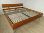 Solide twee persoons bed met lattenbodems van 90 bij 200 cm., Huis en Inrichting, Slaapkamer | Bedden, Ophalen, Gebruikt, Eenpersoons