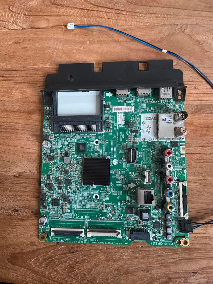 TV Moederbord / Mainboard - Onderdelen LG Televisie, Audio, Tv en Foto, Televisies, Gebruikt, LED, 80 tot 100 cm, Full HD (1080p)