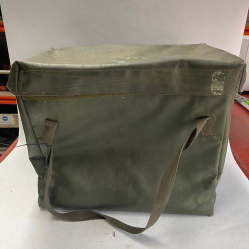 Grote Tas van Nederlandse Leger Groen Draagtas 45x30x37cm, Verzamelen, Militaria | Algemeen, Landmacht, Overige typen, Nederland