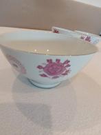 Vintage Chinese Kom met Roze Bloemen. 3 grote en 3 kleine. J, Ophalen