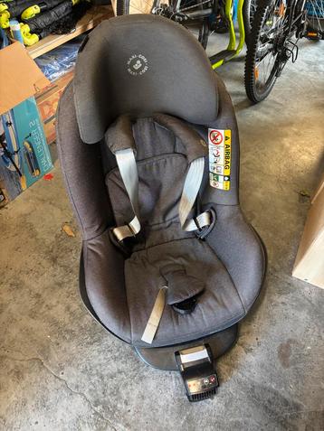 Pearl Maxi-Cosi 2wayFix Isofix Autostoeltje beschikbaar voor biedingen