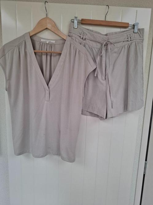 Yaya ecru short en top maat 40, Kleding | Dames, Broeken en Pantalons, Zo goed als nieuw, Maat 38/40 (M), Beige, Kort, Ophalen of Verzenden