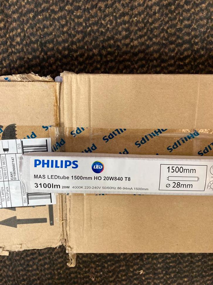LED tube Philips 150 cm HO 20W840 T8 10 stuks, Doe-het-zelf en Verbouw, Bouwverlichting, Nieuw, Lamp, Minder dan 50 watt, Ophalen