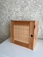 VALJERE Ikea wand kast met deur, Huis en Inrichting, Kasten | Wandmeubels, Ophalen, Zo goed als nieuw, Minder dan 150 cm, Minder dan 100 cm