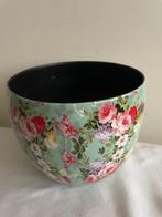 Brocante Metalen Bloempot, Rond, Ophalen of Verzenden, Zo goed als nieuw, Metaal