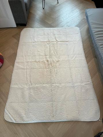 100% Wollen matras topper 140 x 200/210 beschikbaar voor biedingen