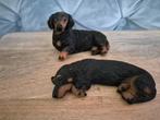 Twee teckel tekkel beeldjes, Verzenden, Gebruikt, Hond of Kat, Beeldje of Figuurtje
