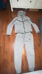Nike tech fleece is echt, Maat 48/50 (M), Overige typen, Nike, Ophalen of Verzenden